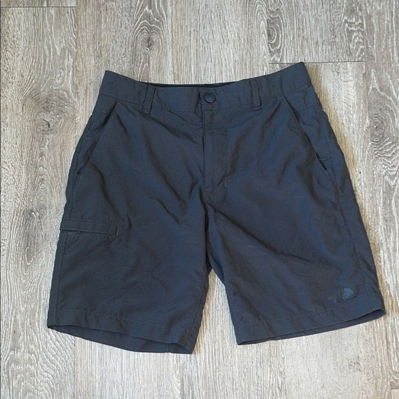 The north face gray hiking light weight active shorts size 30 - Picture 1 of 6